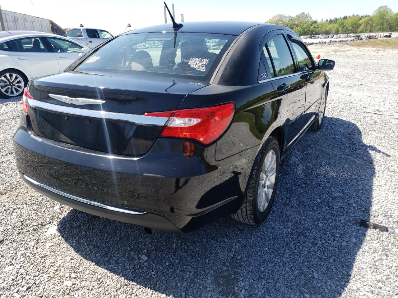 Photo 4 from auction – 2012 CHRYSLER 200 TOURIN with VIN 1C3CCBBB5CN207526