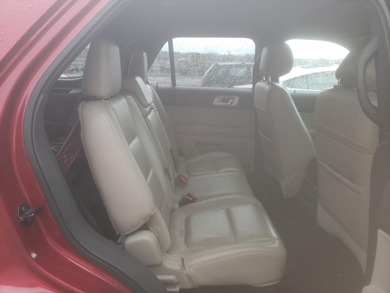 Photo 6 from auction – 2013 FORD EXPLORER L with VIN 1FM5K8F83DGA89339