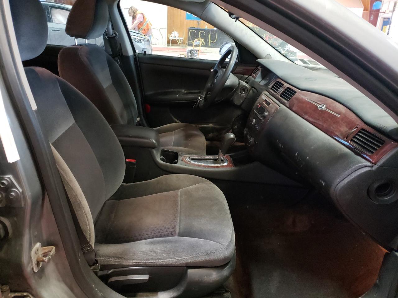 Photo 5 from auction – 2009 CHEVROLET IMPALA 1LT with VIN 2G1WT57K991153752