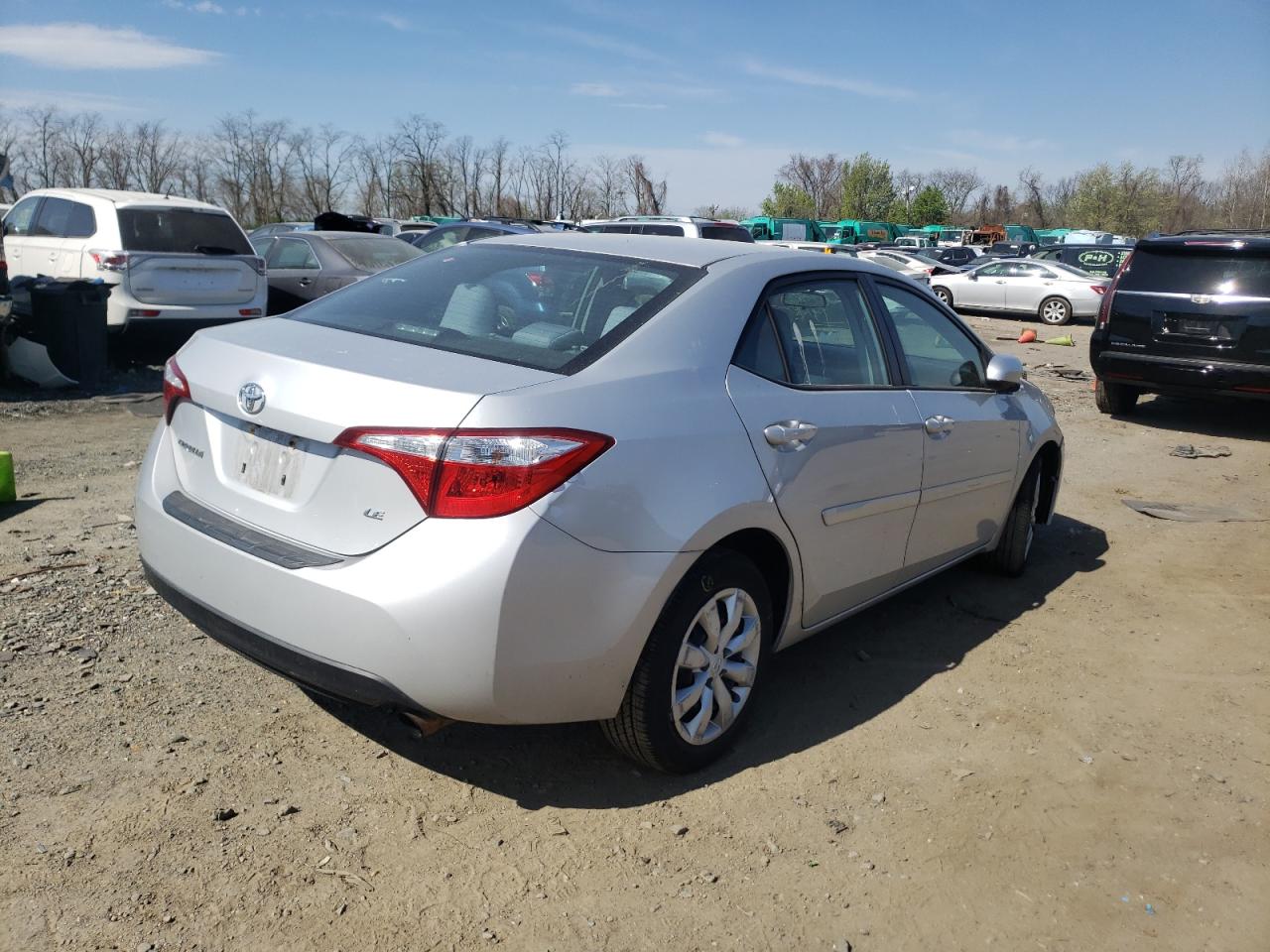 Photo 4 from auction – 2015 TOYOTA COROLLA L with VIN 2T1BURHE3FC358208