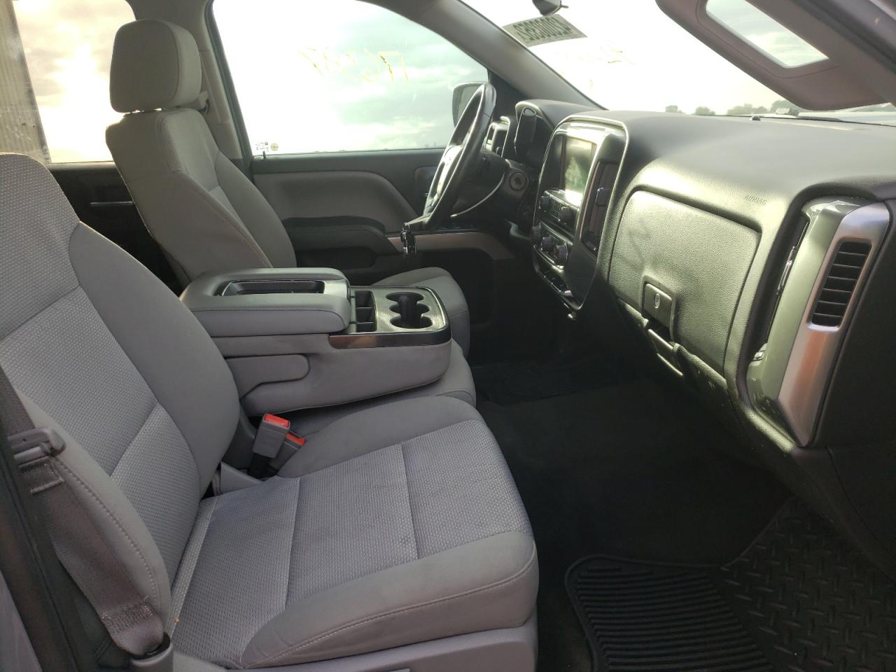 Photo 5 from auction – 2015 CHEVROLET SILVERADO with VIN 3GCPCREC5FG412271