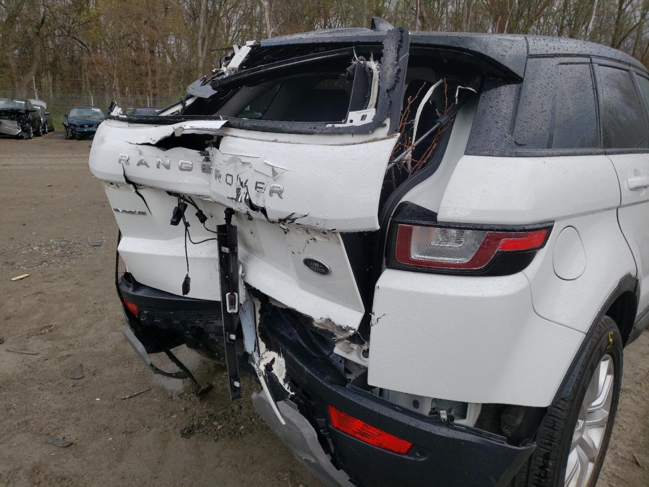 Photo 9 from auction – 2018 LAND ROVER RANGE ROVE with VIN SALVP2RX1JH290113