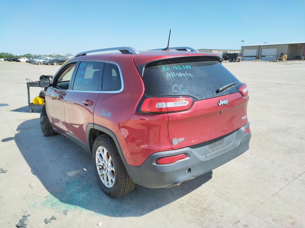 Photo 3 from auction – 2017 JEEP CHEROKEE L with VIN 1C4PJLCB5HD232138
