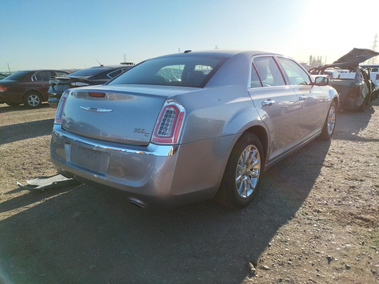 Photo 4 from auction – 2013 CHRYSLER 300C with VIN 2C3CCAET0DH674006