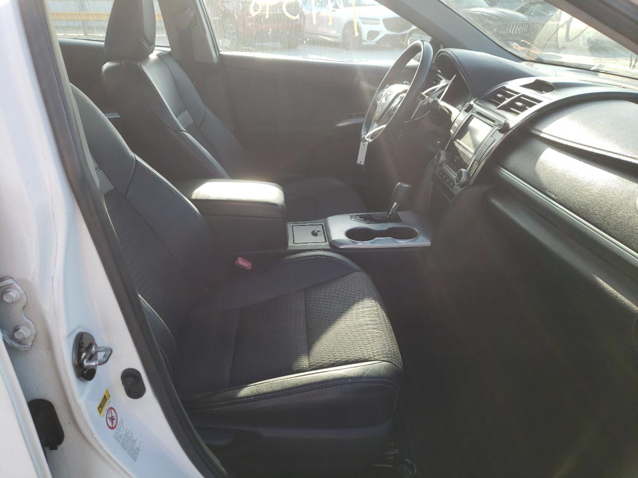 Photo 5 from auction – 2013 TOYOTA CAMRY L with VIN 4T1BF1FK6DU665257