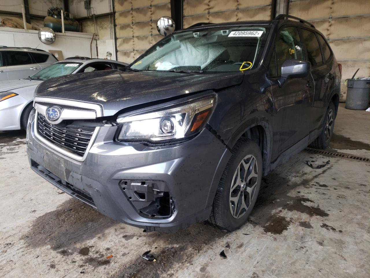 Photo 2 from auction – 2020 SUBARU FORESTER P with VIN JF2SKAJC8LH448494