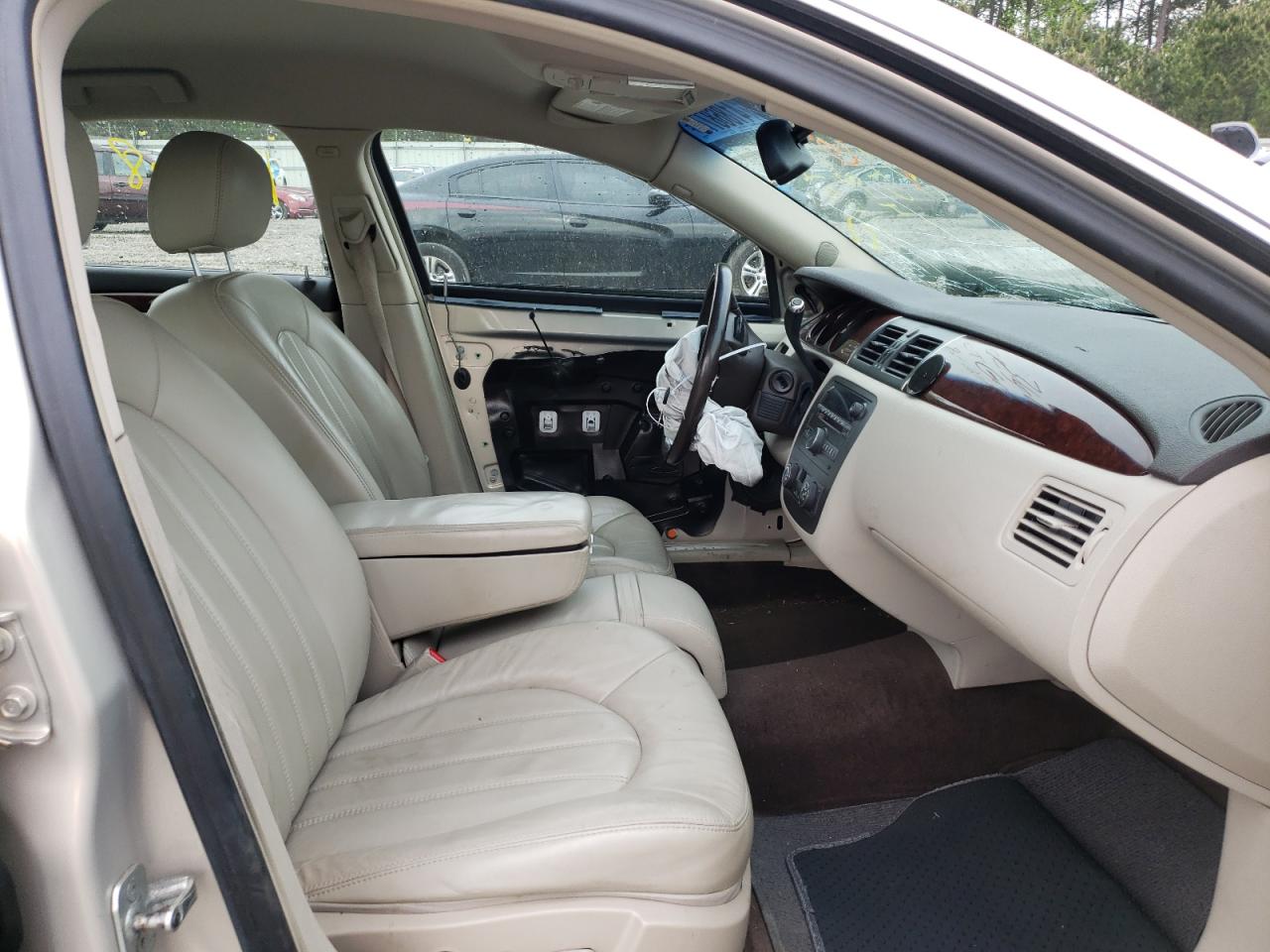 Zdjęcie 5 z aukcji – 2007 BUICK LUCERNE CX z VIN 1G4HD57277U140878