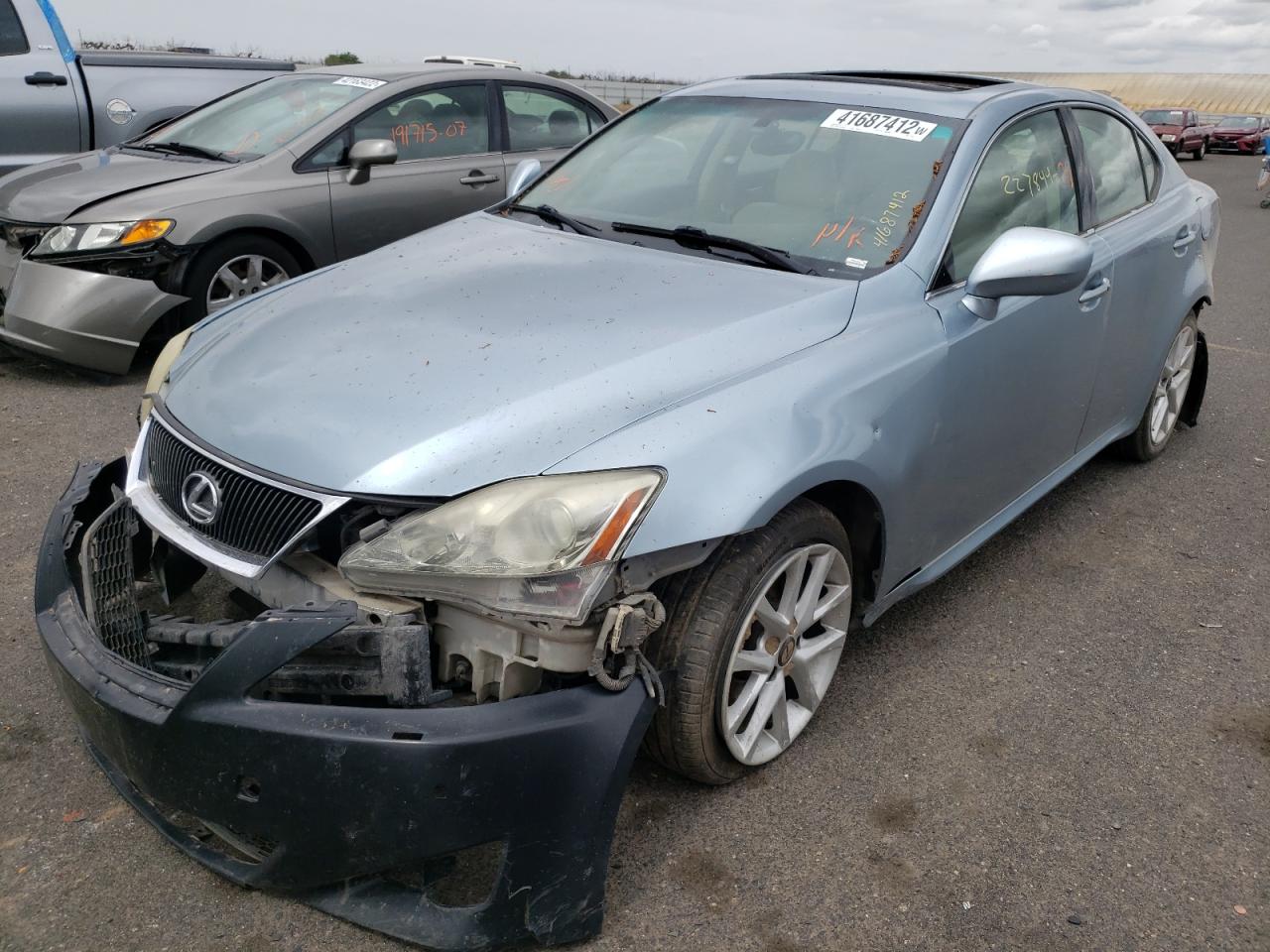 Photo 2 from auction – 2006 LEXUS IS 250 with VIN JTHBK262465022262