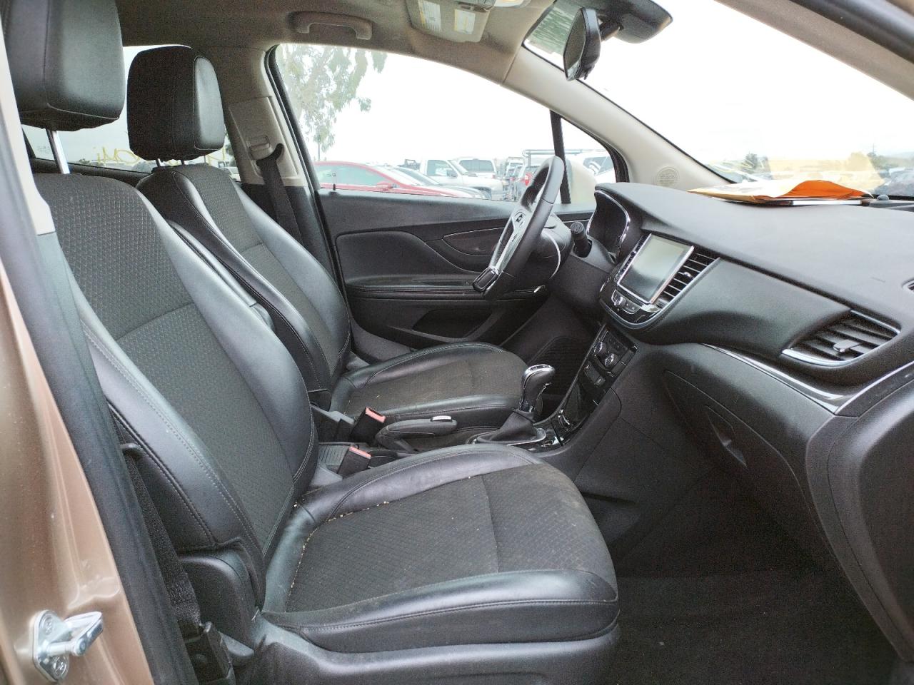 Photo 5 from auction – 2018 BUICK ENCORE PRE with VIN KL4CJASB1JB515829