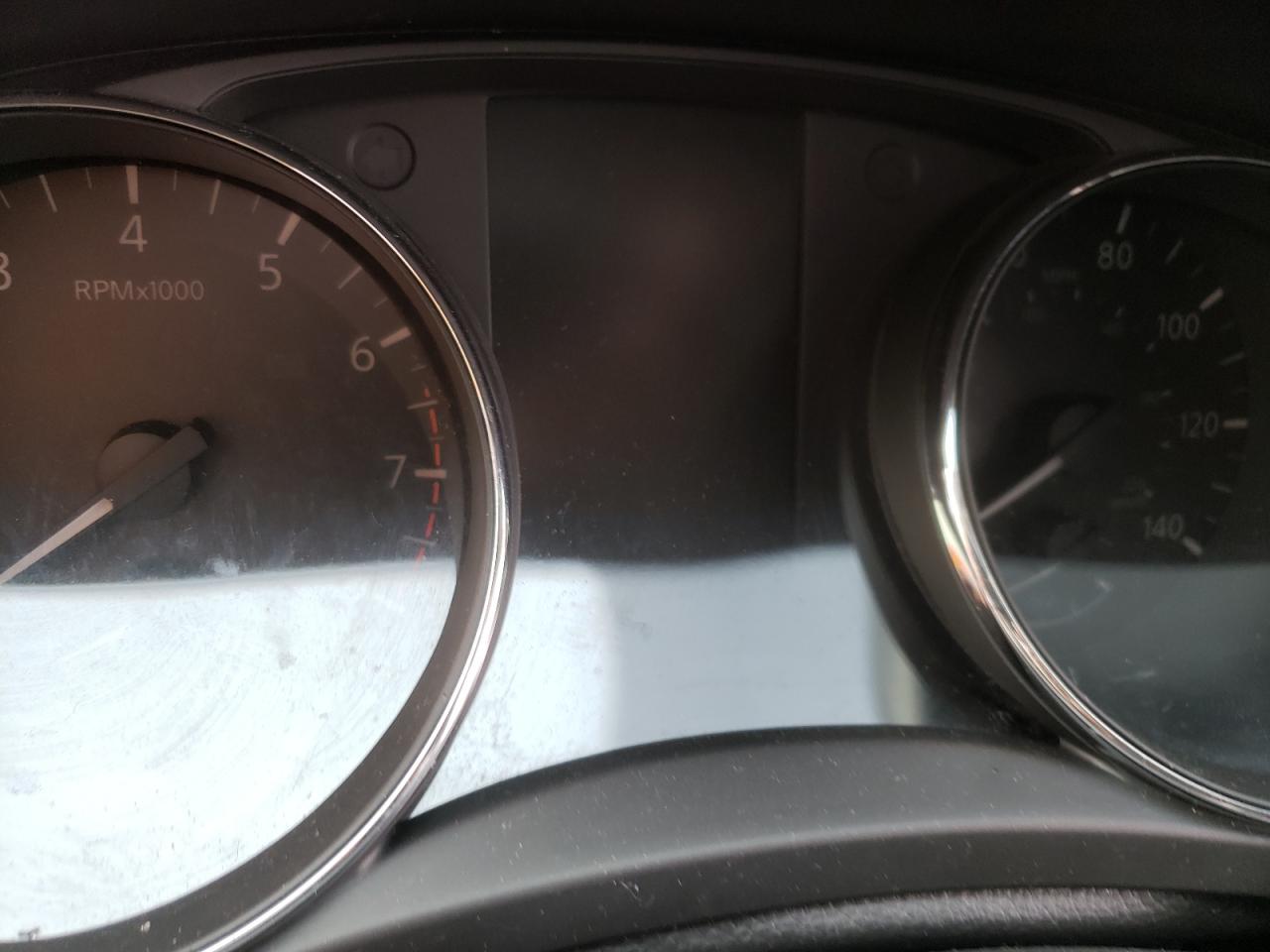 Photo 8 from auction – 2019 NISSAN ROGUE S with VIN 5N1AT2MT0KC742522