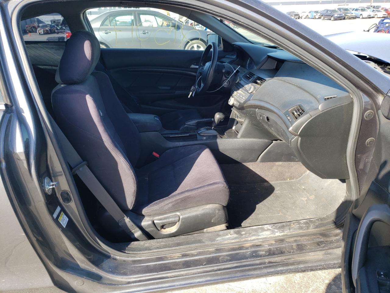 Photo 5 from auction – 2011 HONDA ACCORD LX- with VIN 1HGCS1B38BA015283