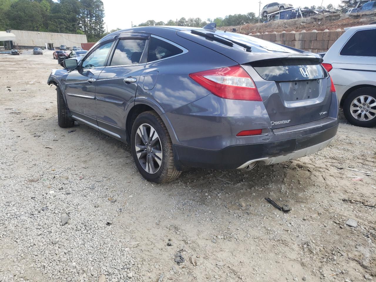 Photo 3 from auction – 2015 HONDA CROSSTOUR with VIN 5J6TF2H54FL002763