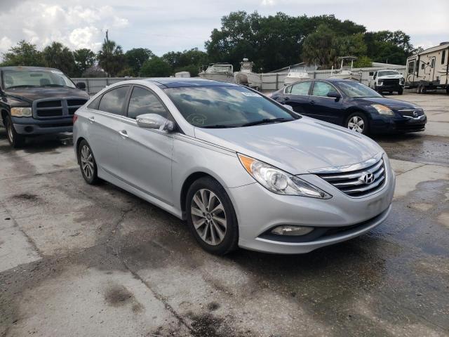 HYUNDAI SONATA SE 2014 with VIN 5NPEC4AC8EH827848 - Photo from auction