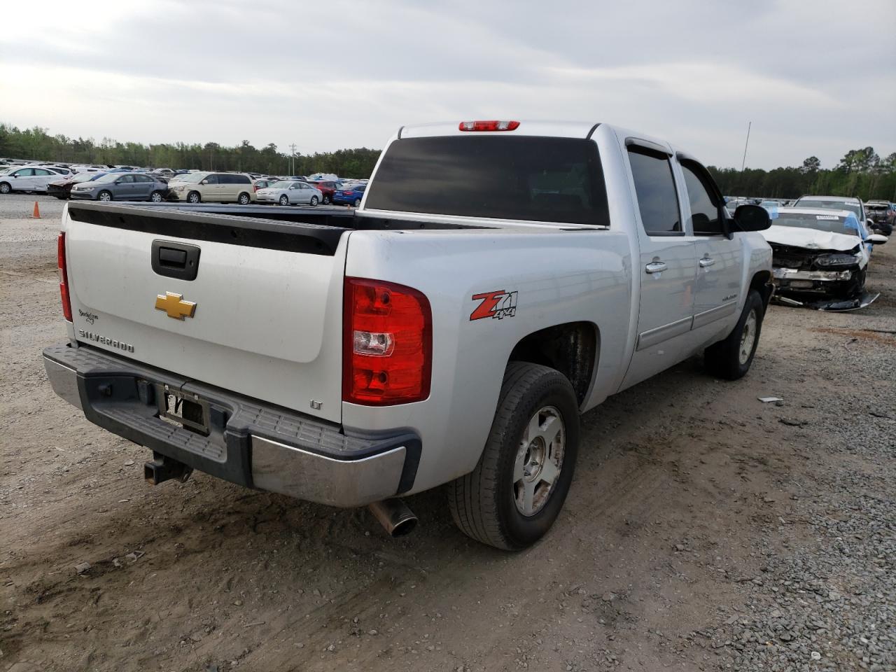 Photo 4 from auction – 2013 CHEVROLET SILVERADO with VIN 3GCPKSE72DG102444