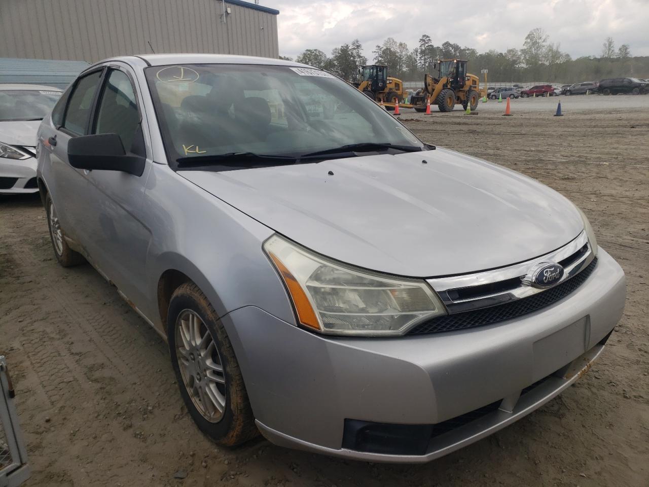 FORD FOCUS SE 2010 with VIN 1FAHP3FN0AW193080 - Photo from auction