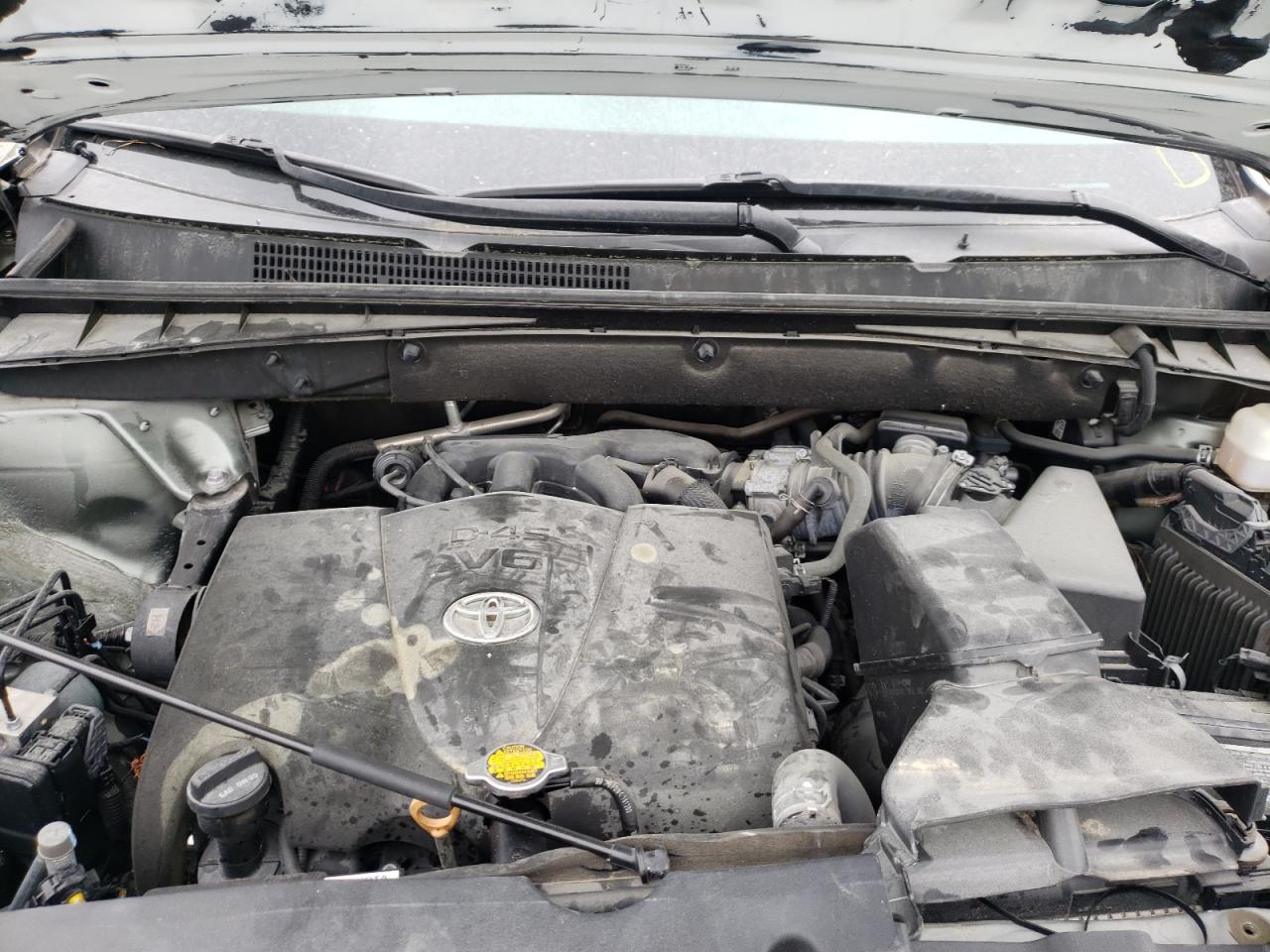 Photo 7 from auction – 2017 TOYOTA HIGHLANDER with VIN 5TDKZRFH9HS207544