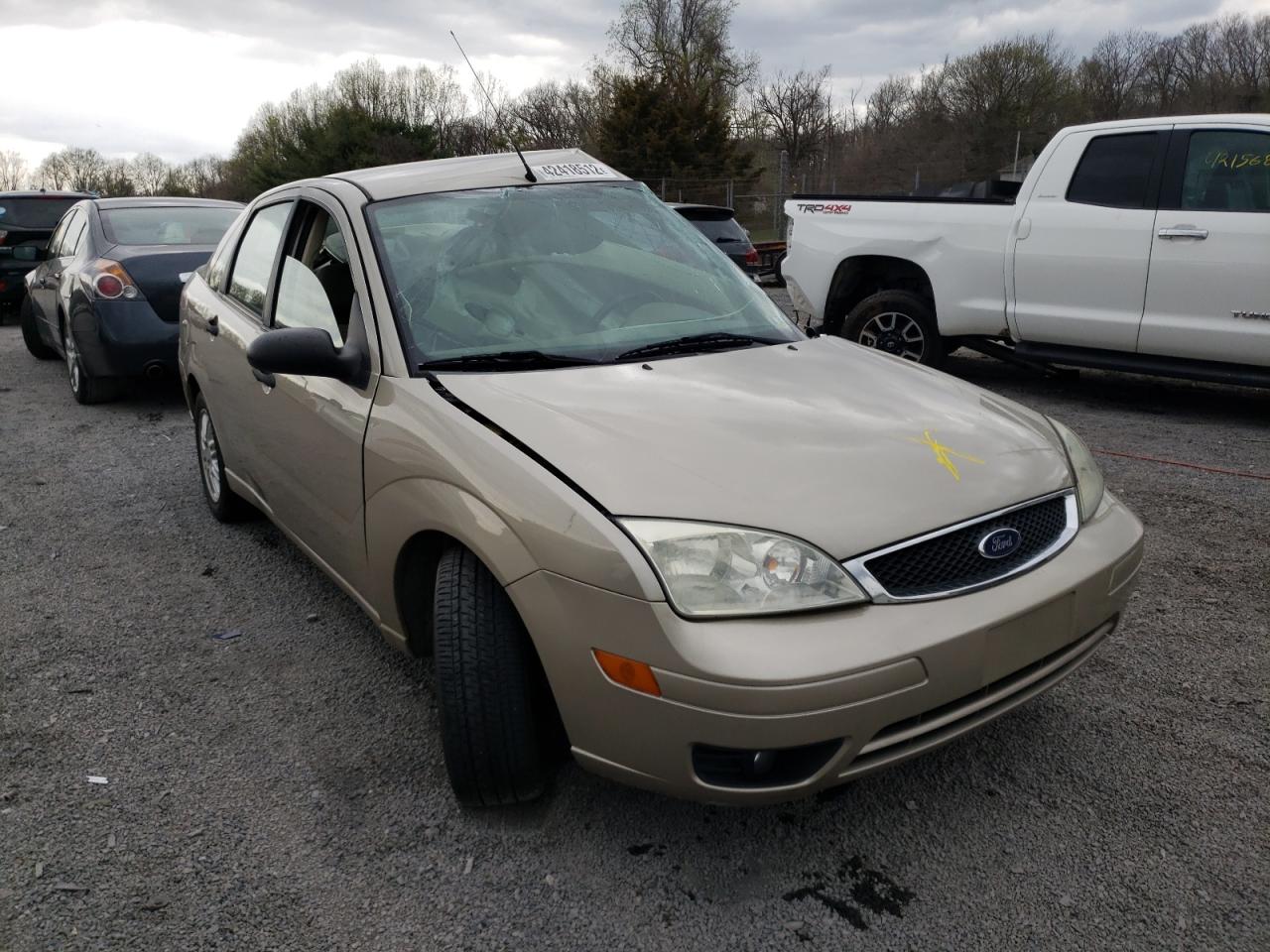 FORD FOCUS ZX4 2007 with VIN 1FAHP34NX7W154556 - Photo from auction