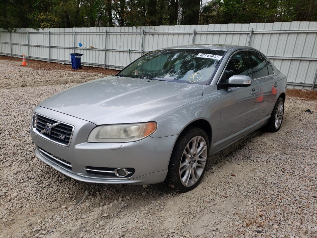 Photo 2 from auction – 2007 VOLVO S80 V8 with VIN YV1AH852171028247
