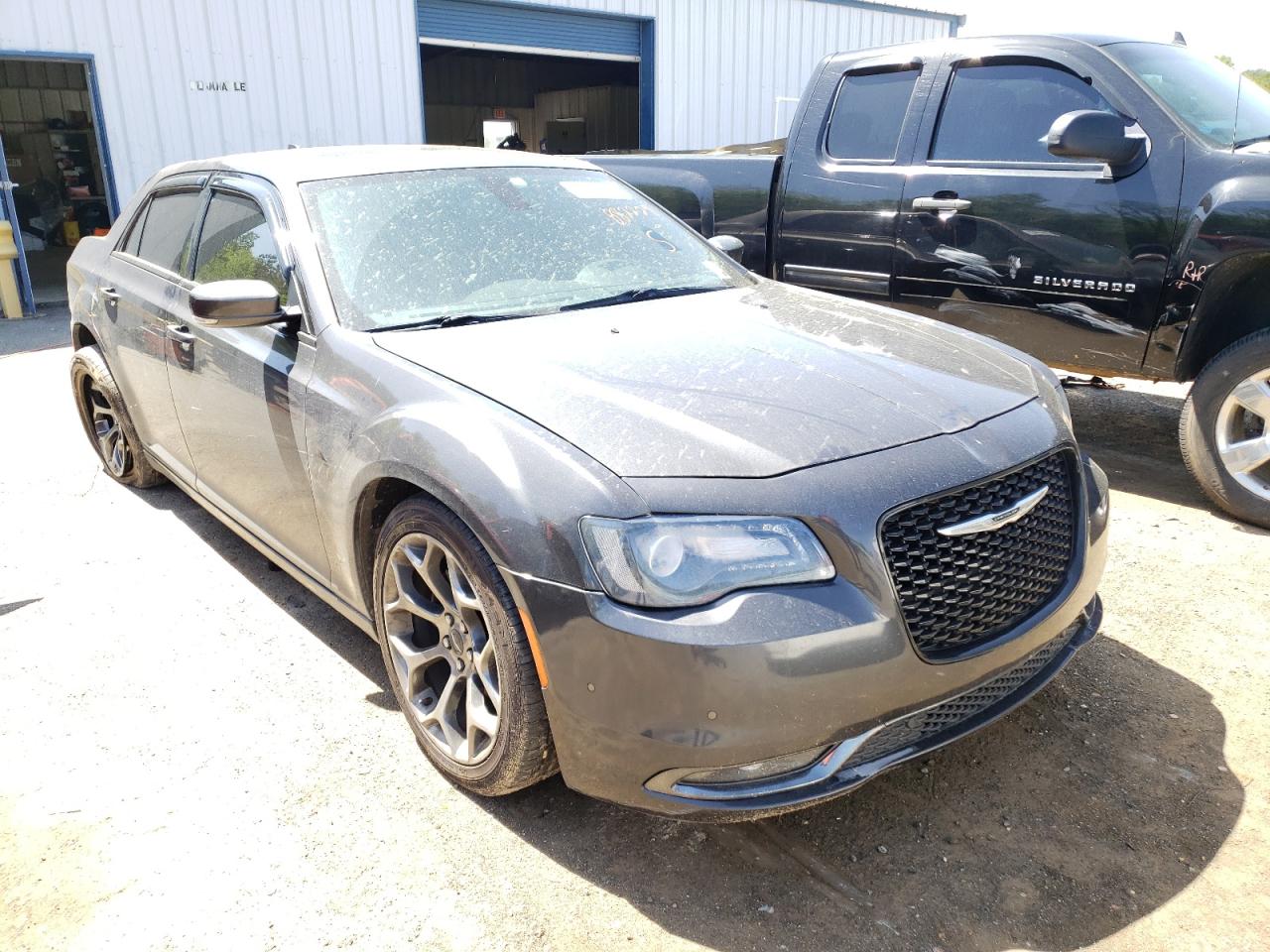 CHRYSLER 300 S 2015 with VIN 2C3CCABG5FH882229 - Photo from auction