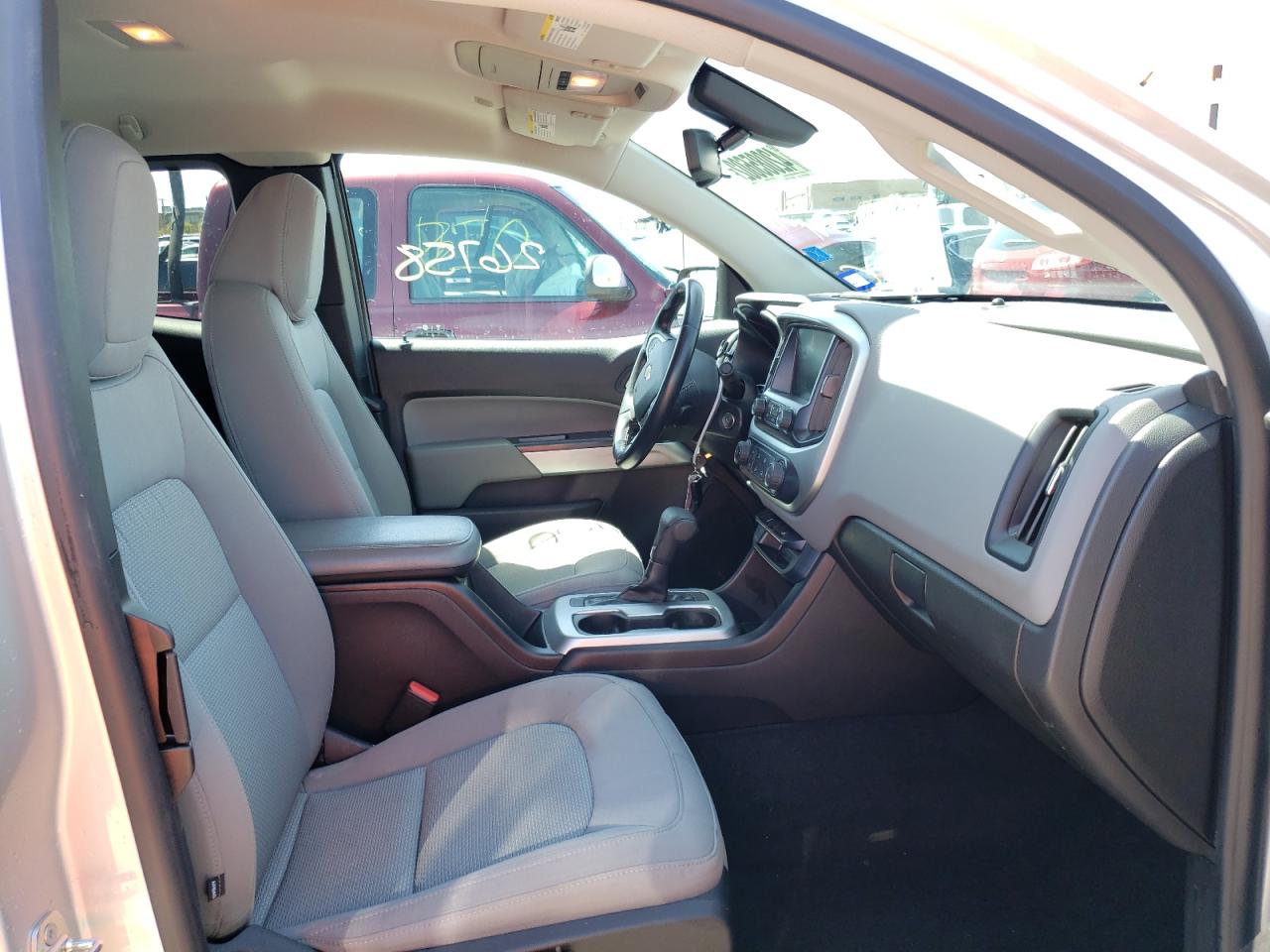 Photo 5 from auction – 2018 CHEVROLET COLORADO L with VIN 1GCHSCEA2J1150316