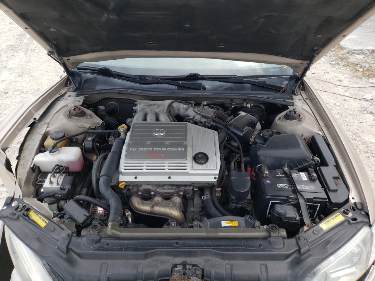 Photo 7 from auction – 2000 LEXUS ES 300 with VIN JT8BF28G1Y0246621