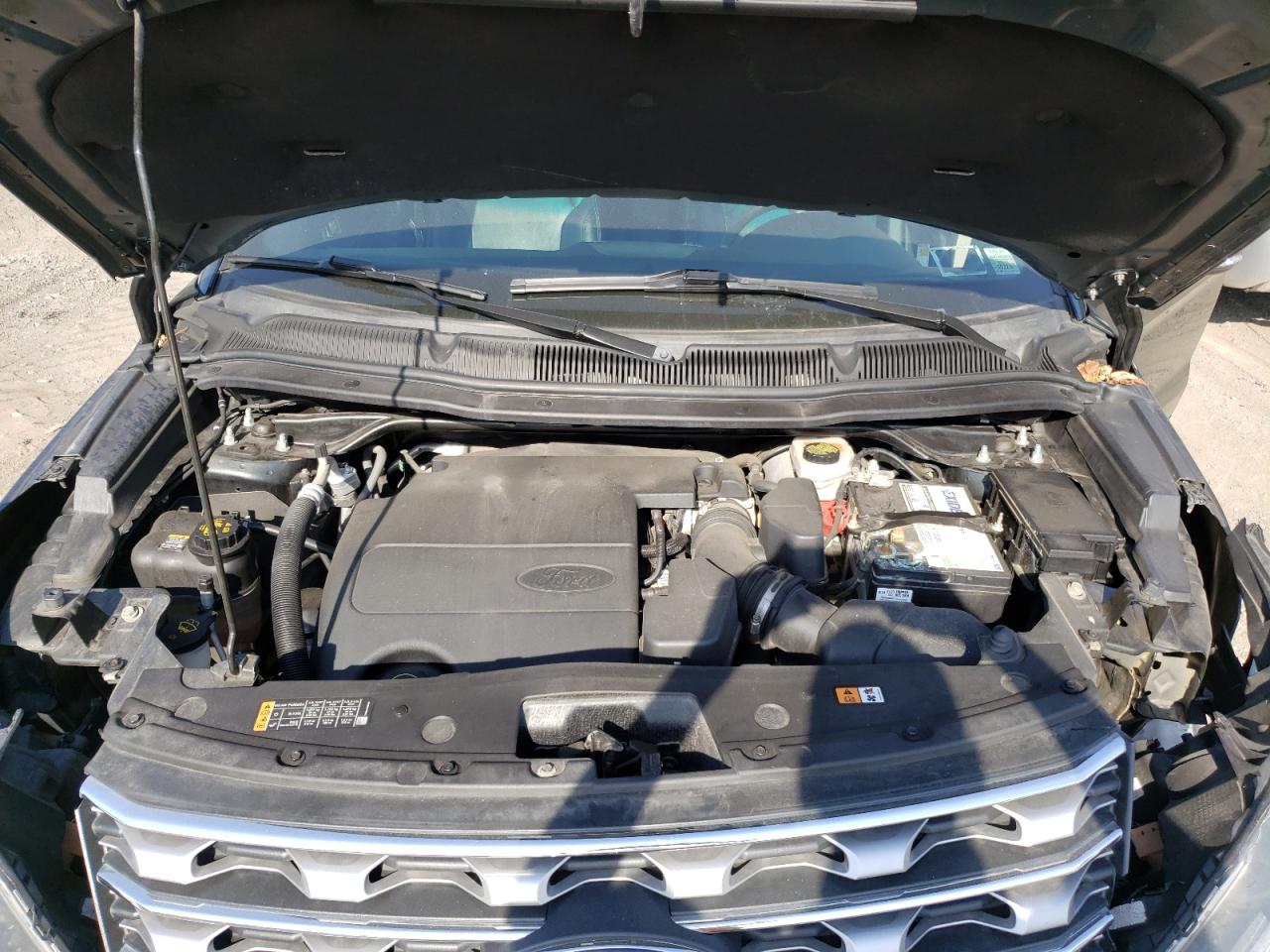 Photo 7 from auction – 2016 FORD EXPLORER L with VIN 1FM5K8F8XGGB27640