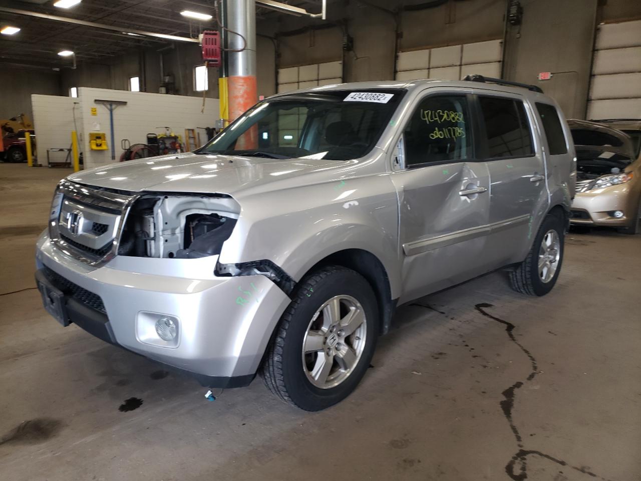 Photo 9 from auction – 2011 HONDA PILOT with VIN 5FNYF4H49BB075199