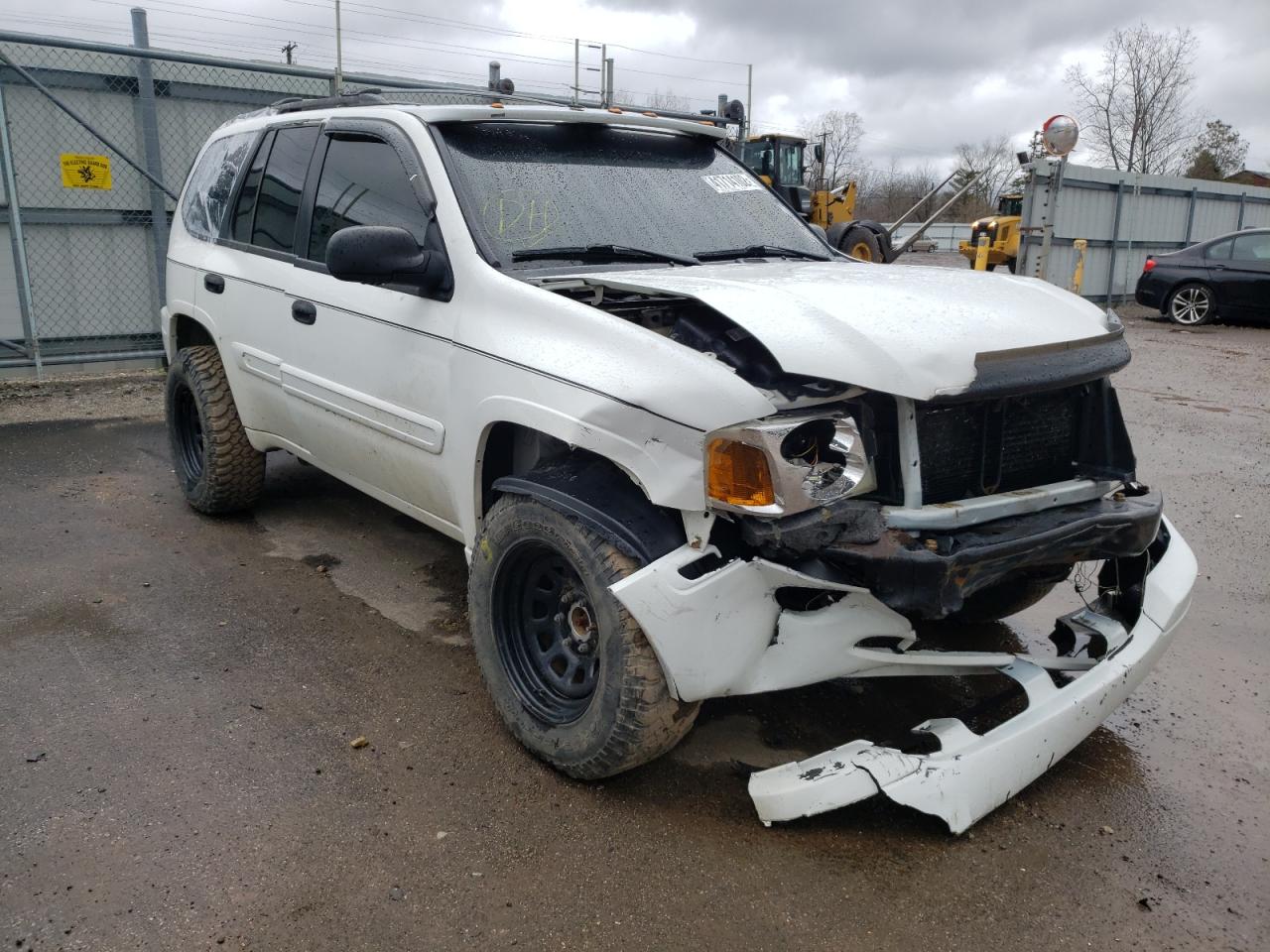GMC ENVOY 2003 with VIN 1GKDT13S132217761 - Photo from auction