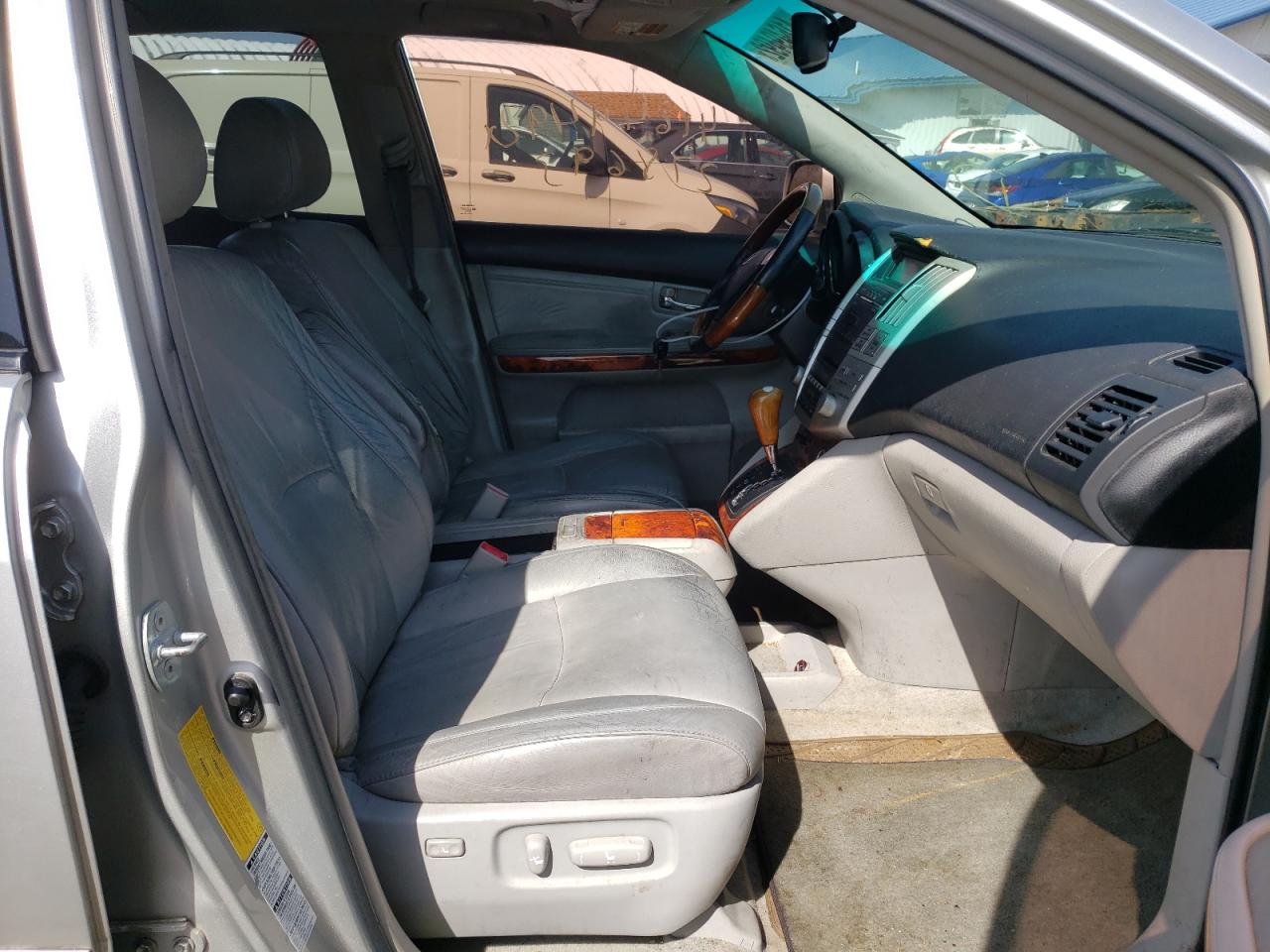 Photo 5 from auction – 2008 LEXUS RX 350 with VIN 2T2HK31U68C071653