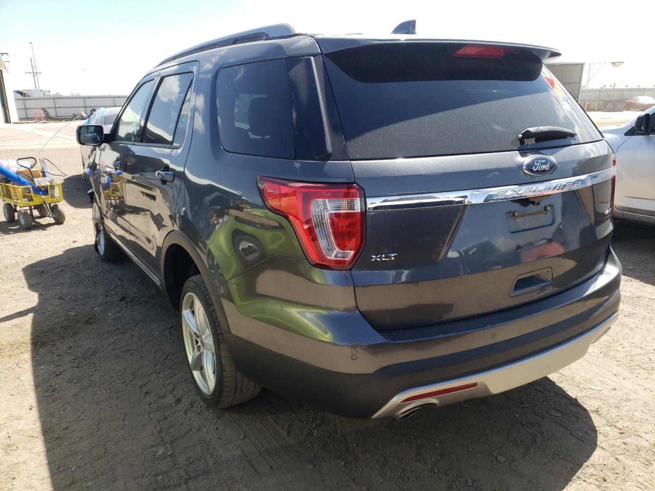 Photo 3 from auction – 2017 FORD EXPLORER X with VIN 1FM5K8D87HGE37815