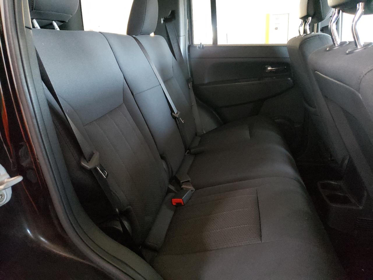 Photo 6 from auction – 2011 JEEP LIBERTY SP with VIN 1J4PN2GK4BW526158
