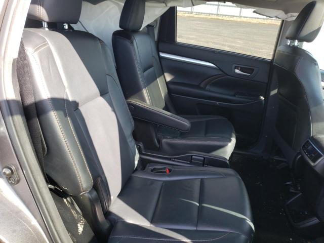 Photo 6 from auction – 2016 TOYOTA HIGHLANDER with VIN 5TDJKRFH2GS268961