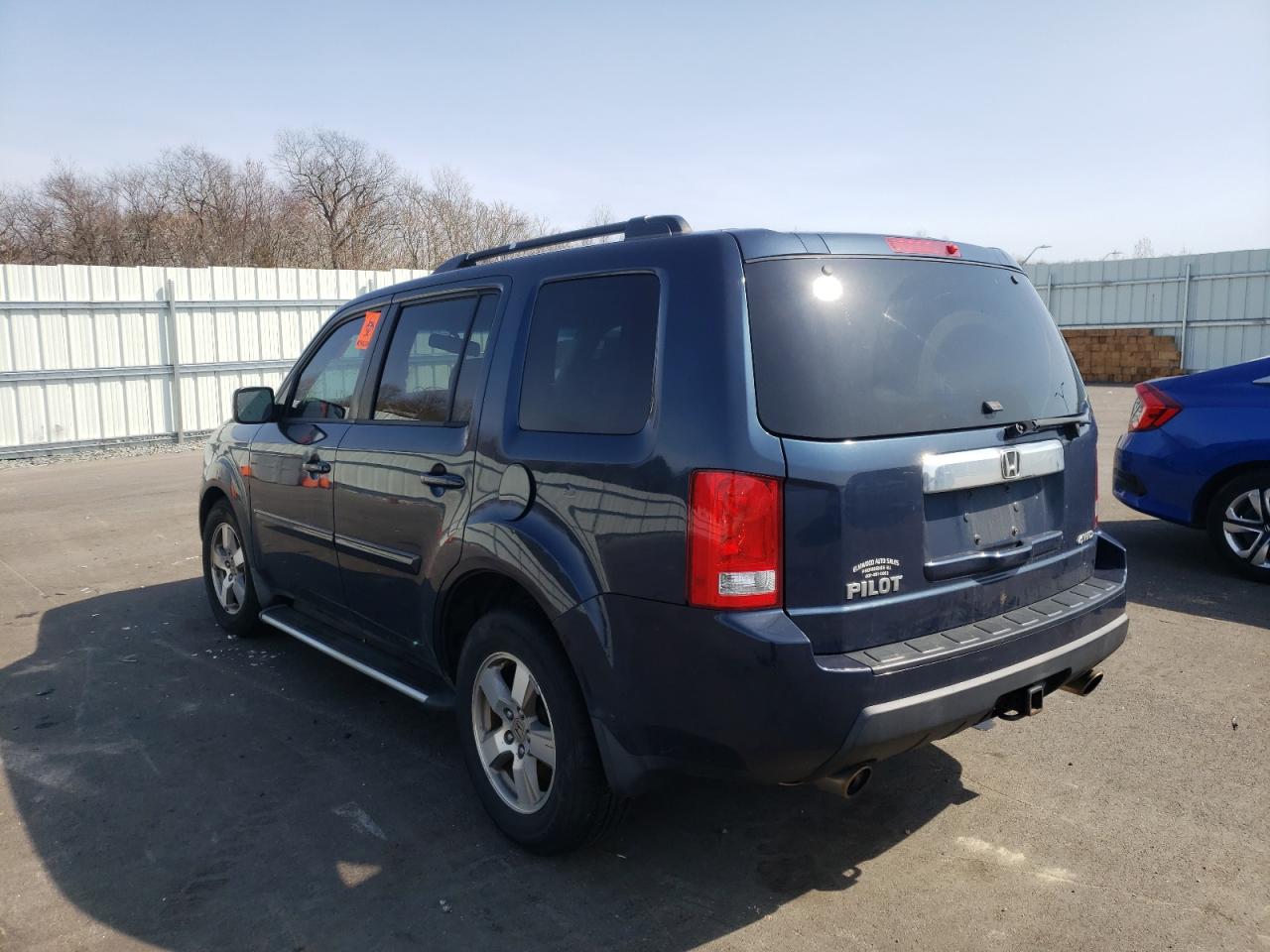 Photo 3 from auction – 2009 HONDA PILOT EXL with VIN 5FNYF48609B056679