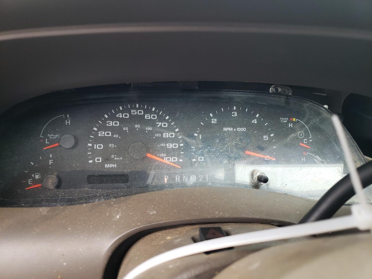 Photo 8 from auction – 2003 FORD EXCURSION with VIN 1FMNU43S33EA92139