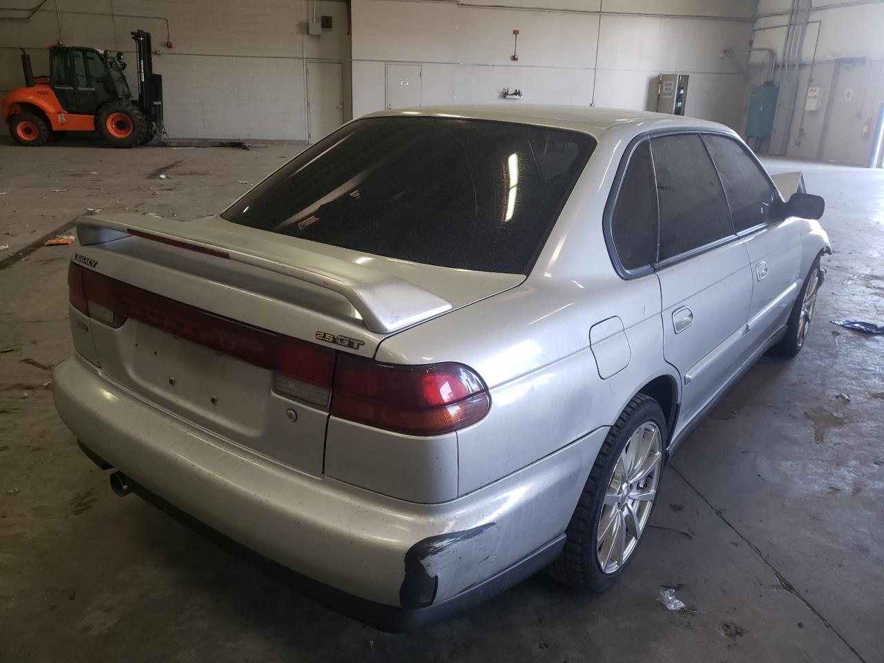 Photo 4 from auction – 1997 SUBARU LEGACY GT with VIN 4S3BD6752V7211944