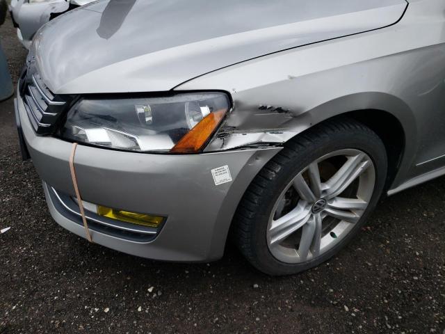 Photo 9 from auction – 2013 VOLKSWAGEN PASSAT SEL with VIN 1VWCH7A36DC061345