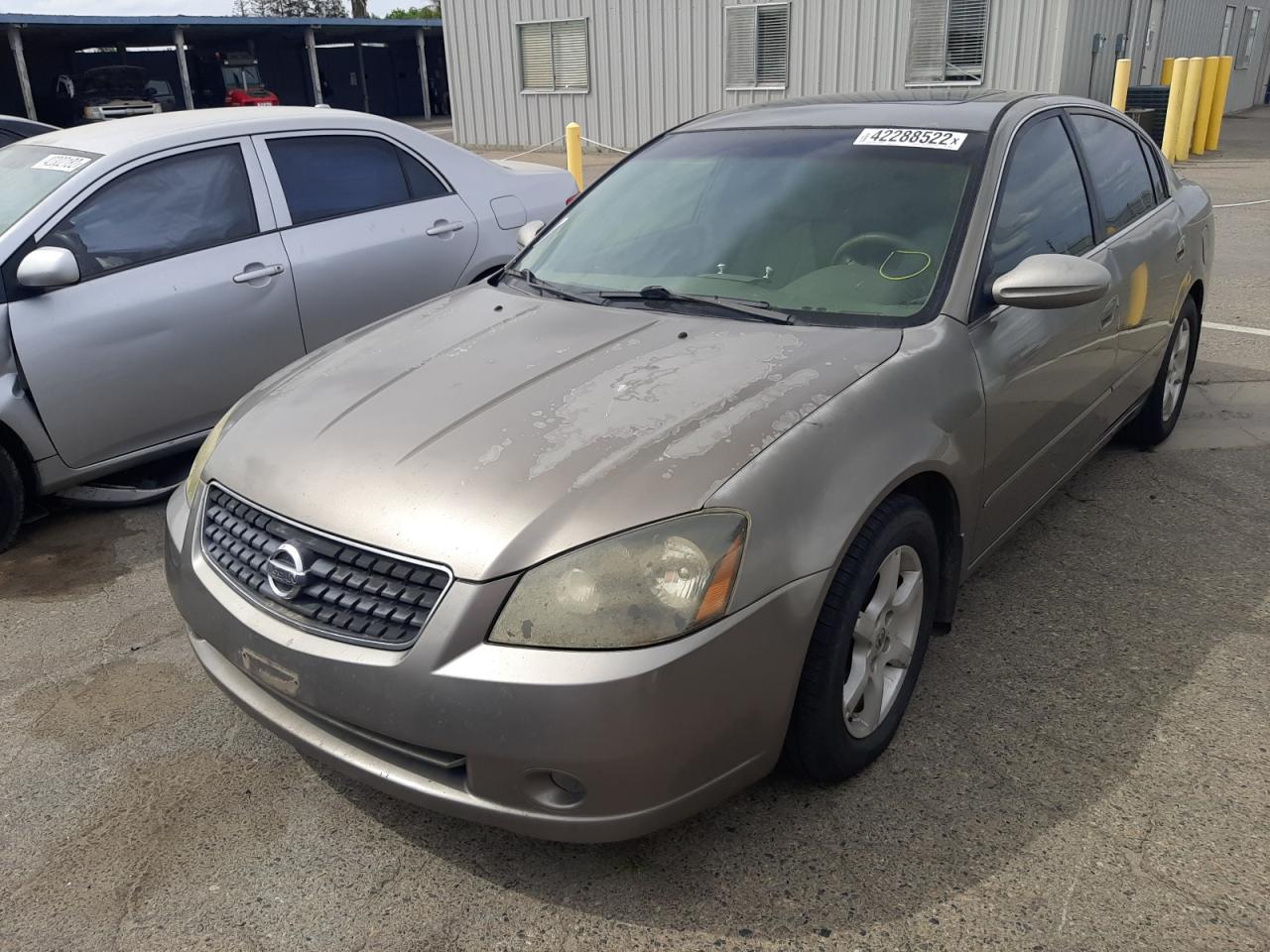 Photo 2 from auction – 2005 NISSAN ALTIMA S with VIN 1N4AL11D55C389460