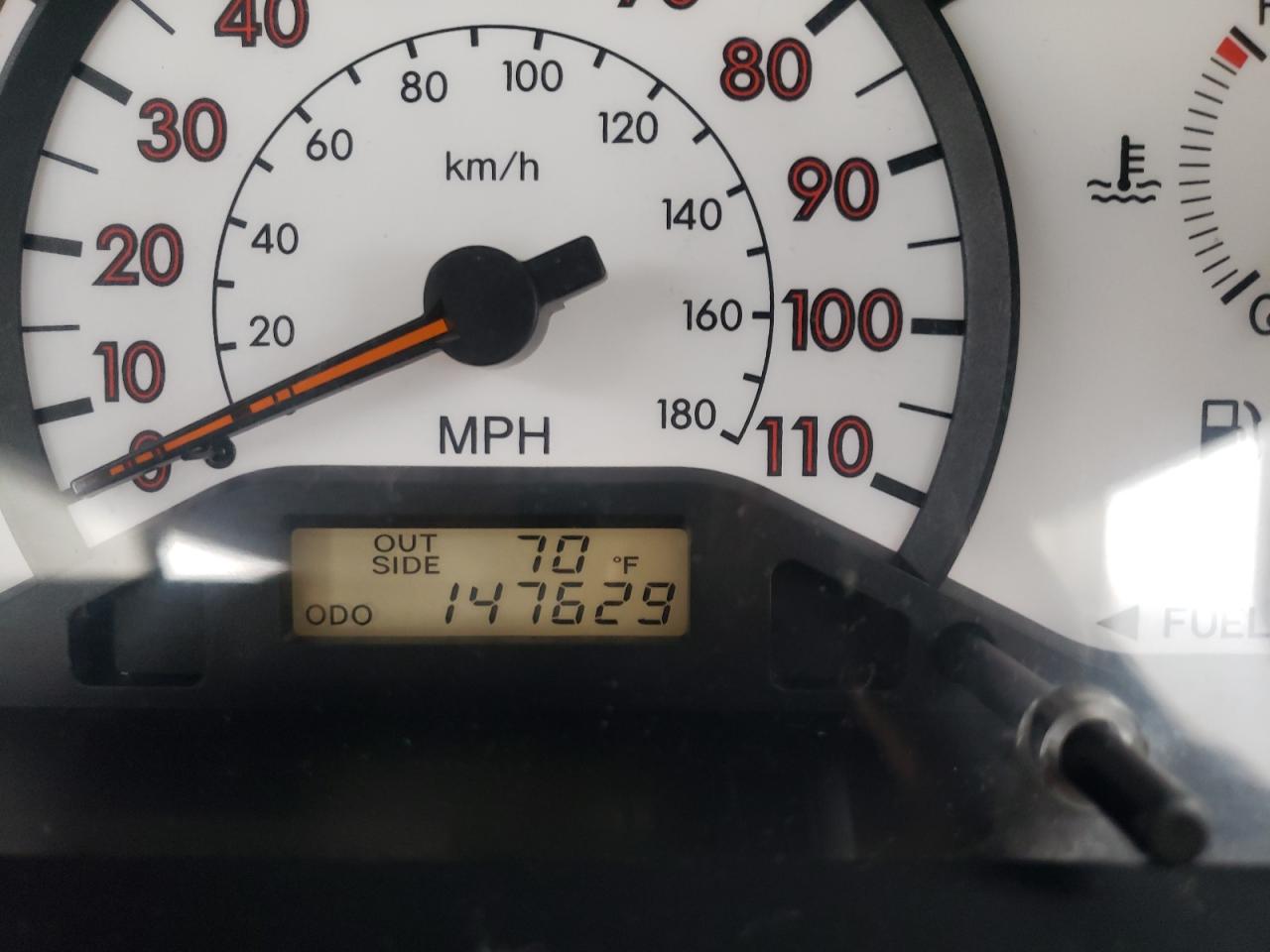 Photo 8 from auction – 2004 TOYOTA COROLLA CE with VIN 2T1BR32E64C288904