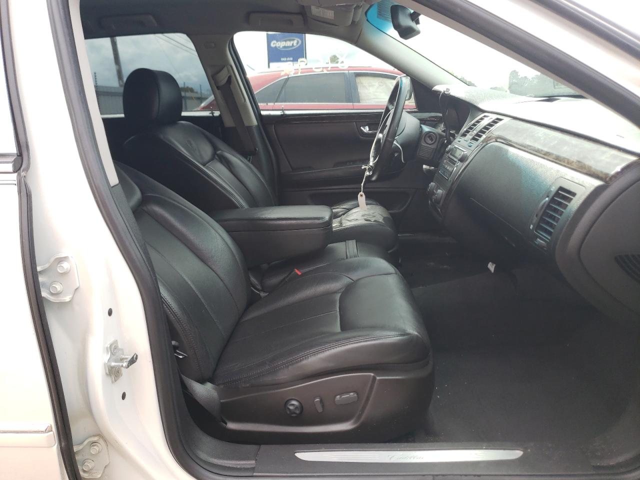 صورة رقم 5 من المزاد - 2008 CADILLAC DTS مع VIN 1G6KD57Y88U157482