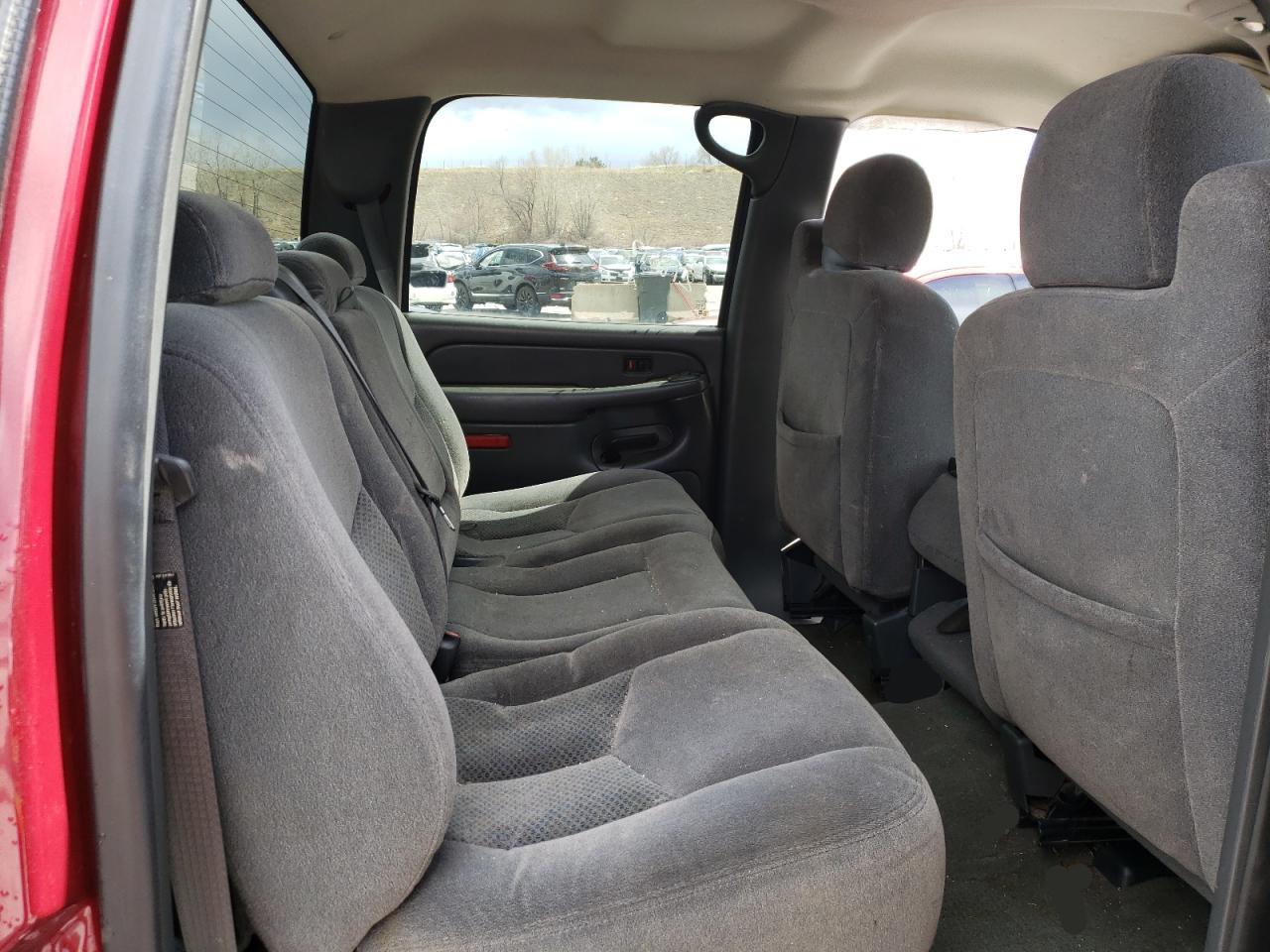 Photo 6 from auction – 2006 CHEVROLET SILVERADO with VIN 1GCHK23D96F227085