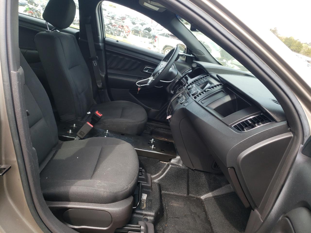 Photo 5 from auction – 2015 FORD TAURUS POL with VIN 1FAHP2MK0FG135698