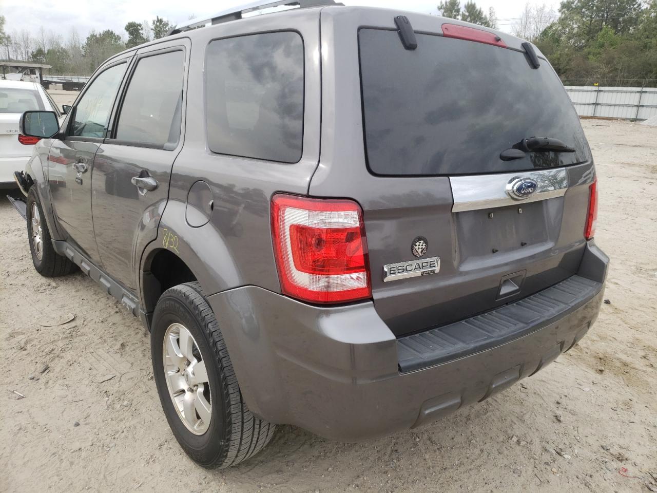 Photo 3 from auction – 2012 FORD ESCAPE LIM with VIN 1FMCU0E72CKC18128