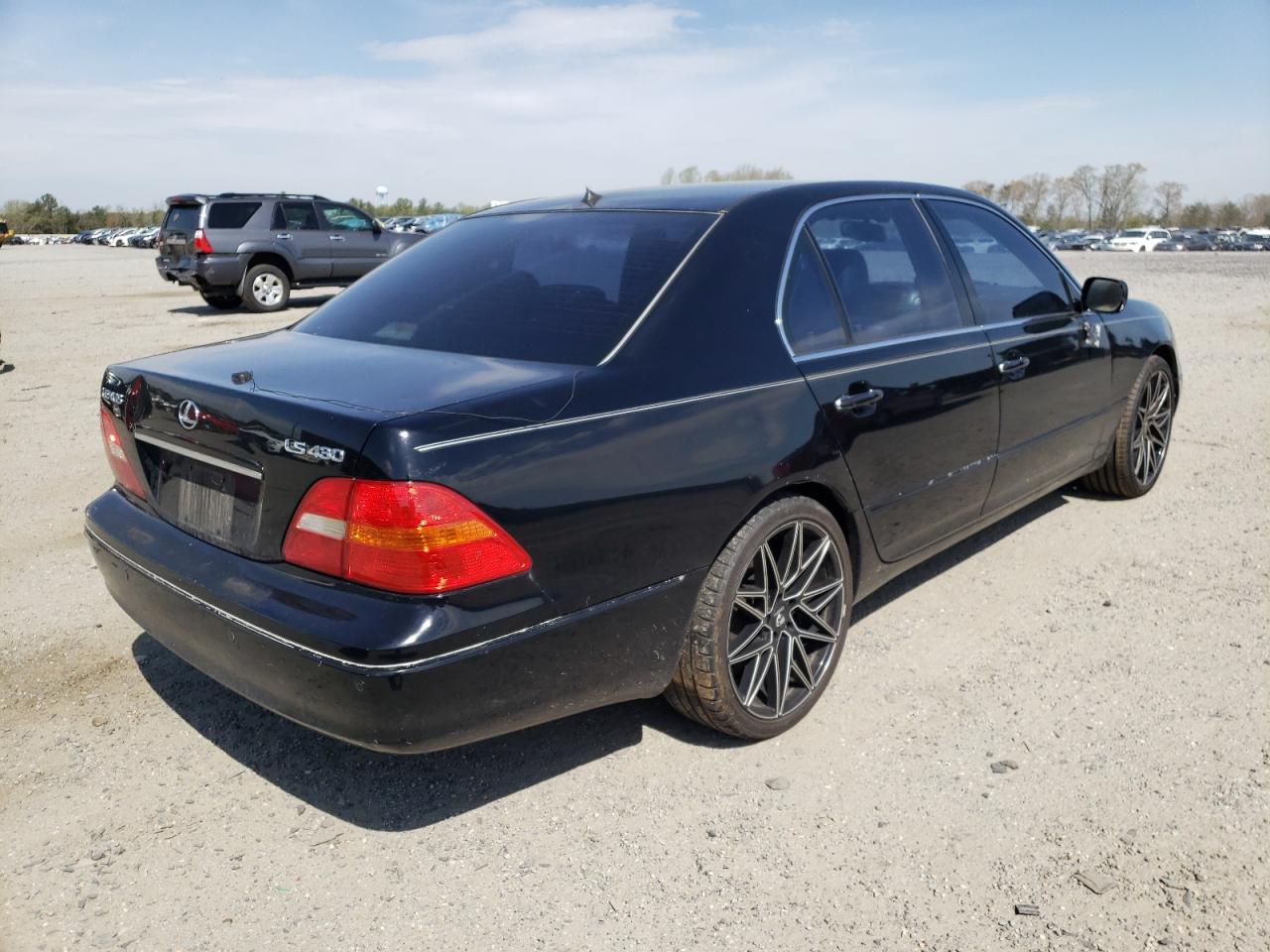 Photo 4 from auction – 2001 LEXUS LS 430 with VIN JTHBN30F410002351