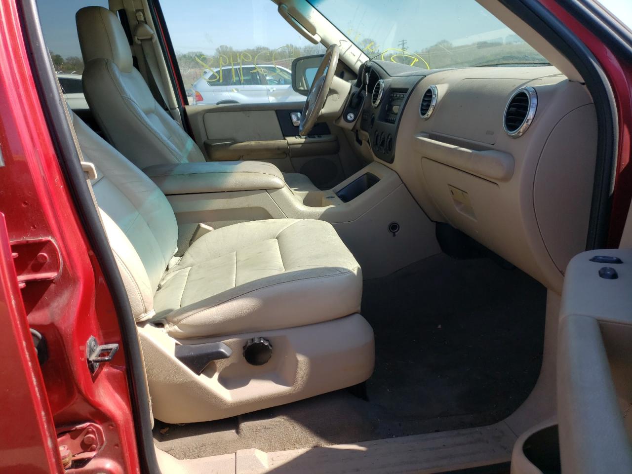 Photo 5 from auction – 2003 FORD EXPEDITION with VIN 1FMFU16L43LA35452