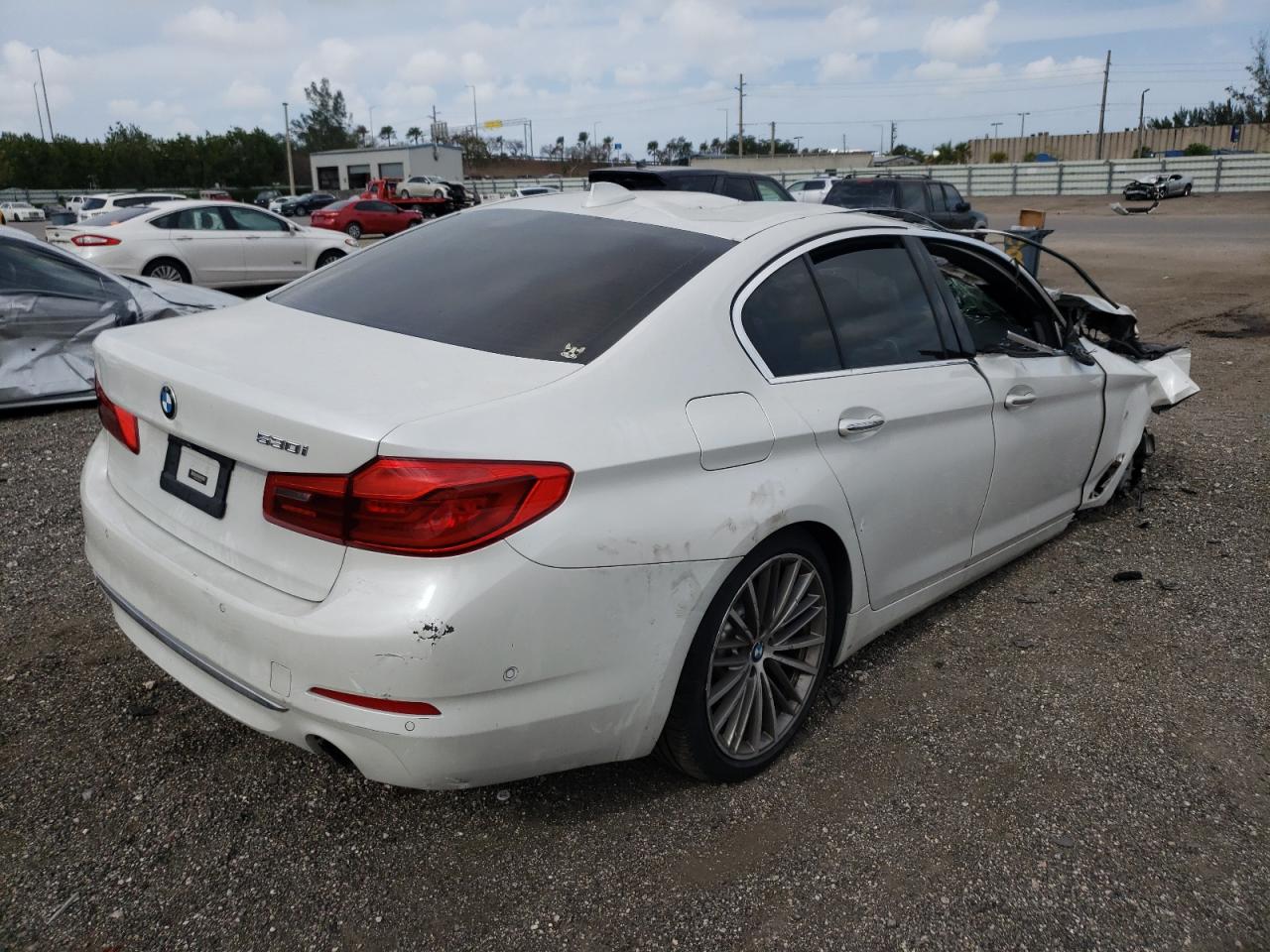Photo 4 from auction – 2017 BMW 530 I with VIN WBAJA5C37HG456582