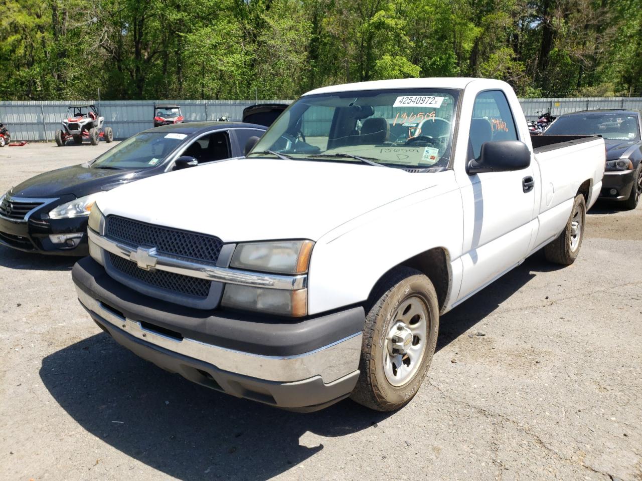 Photo 2 from auction – 2005 CHEVROLET SILVERADO with VIN 1GCEC14X75Z136509