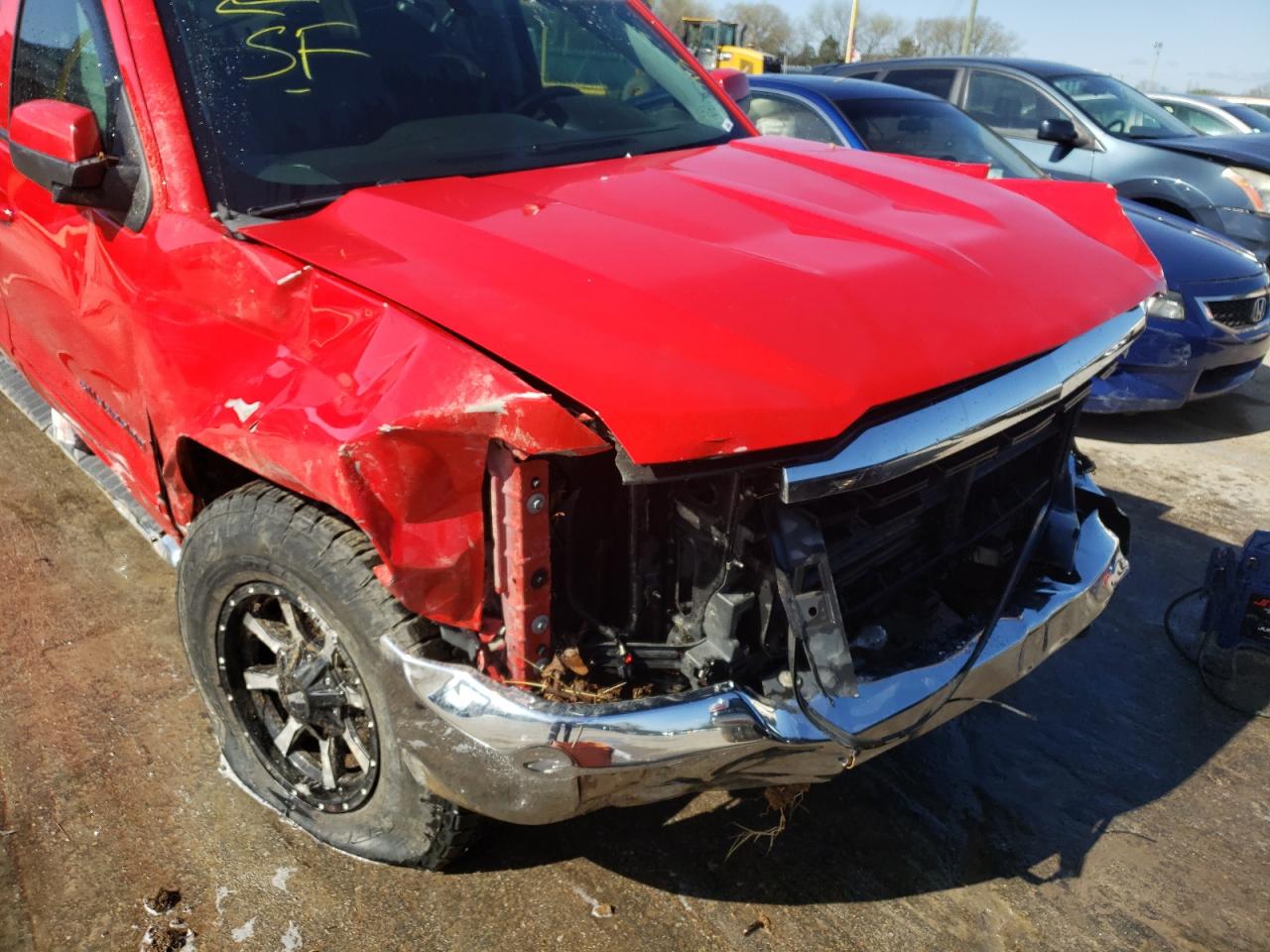 Photo 9 from auction – 2017 CHEVROLET silverado with VIN 3GCUKREC8HG162761