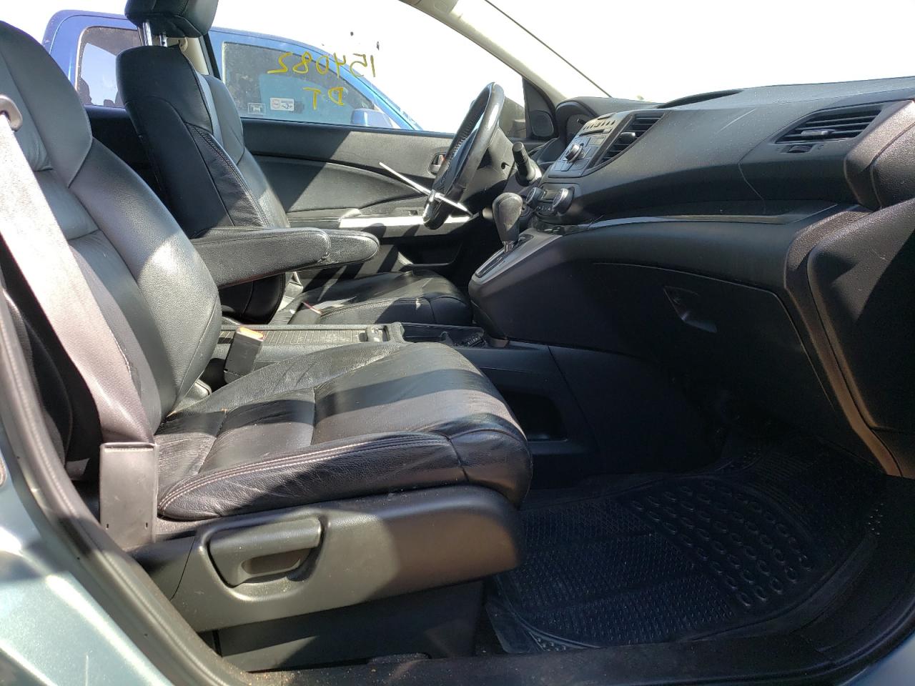 Photo 5 from auction – 2012 HONDA CR-V EXL with VIN JHLRM4H75CC008072