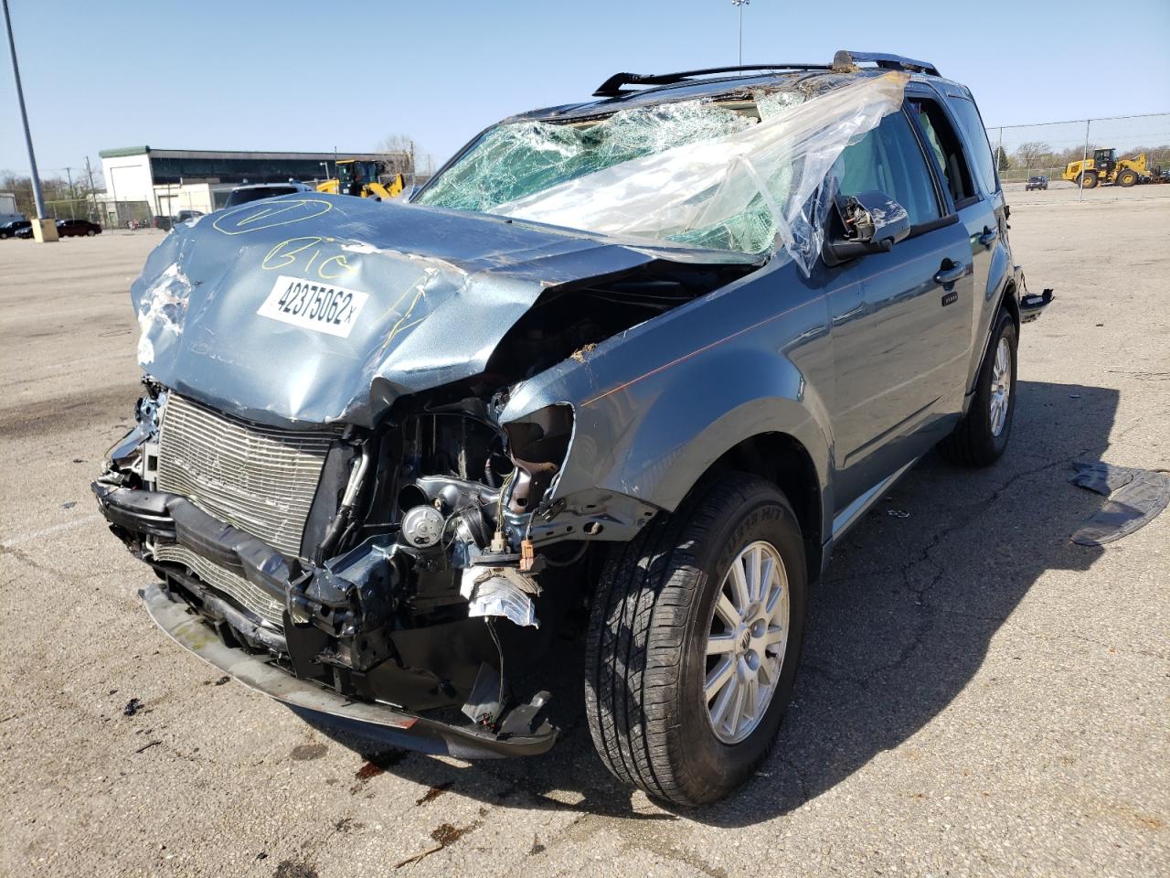 Photo 2 from auction – 2010 MERCURY MARINER PR with VIN 4M2CN9HG7AKJ12993