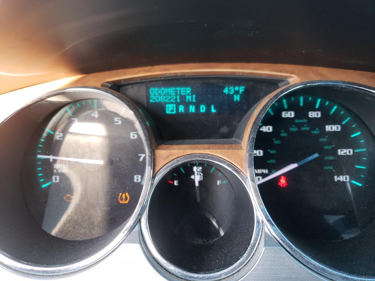 Photo 8 from auction – 2009 BUICK ENCLAVE CX with VIN 5GAER23D99J202558